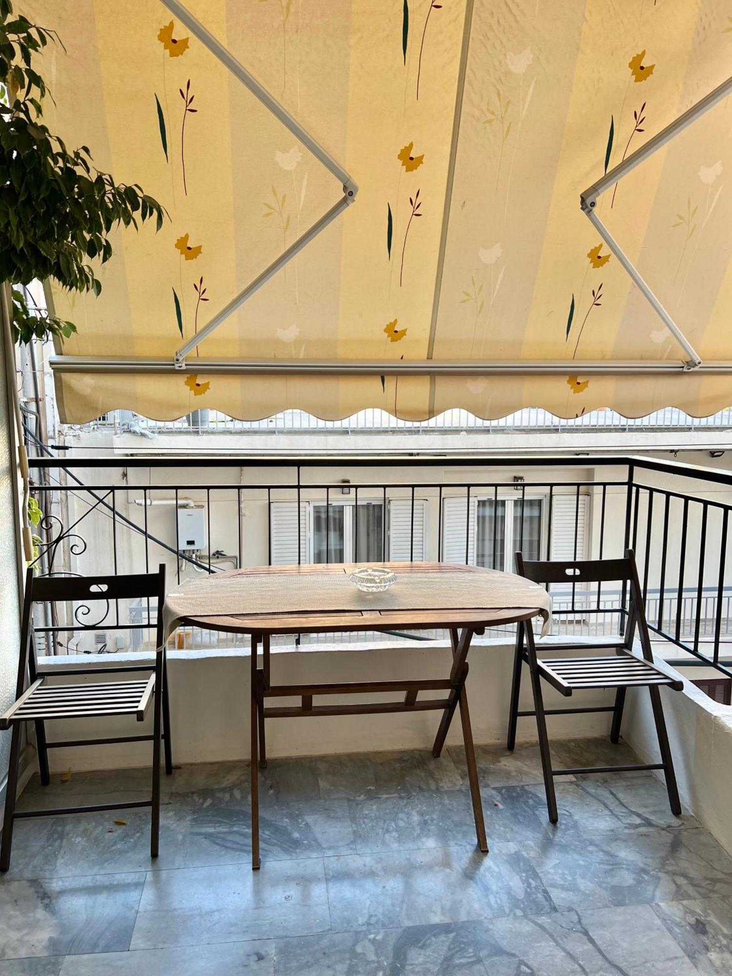 Mamour Apartment In Athén Kültér fotó